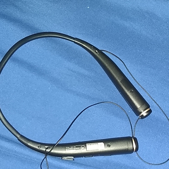 Headphones Lg - Picture 2 of 2